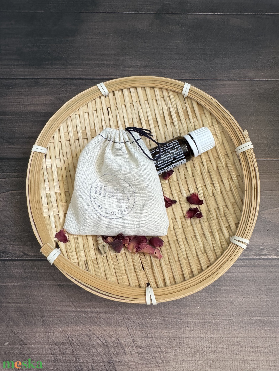 Parfümolajos illatzsák - autó és textil illatostó �Titkos elegancia illattal - otthon & életmód - gyertya, illat, aroma - illatzsák - Meska.hu