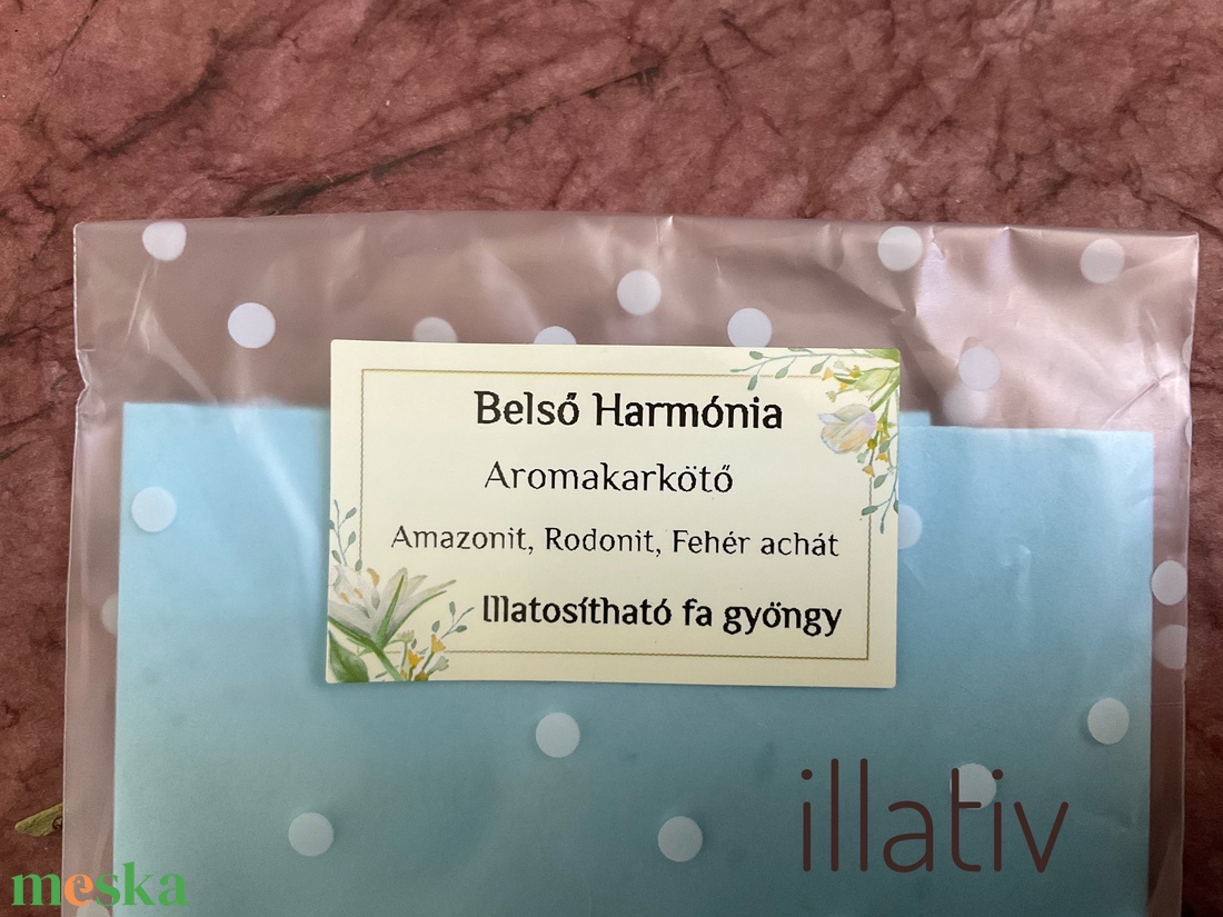 Ásványkarkötő illatosítható fa gyönggyel - � Belső harmónia  - ékszer - karkötő - ásványkarkötő - Meska.hu