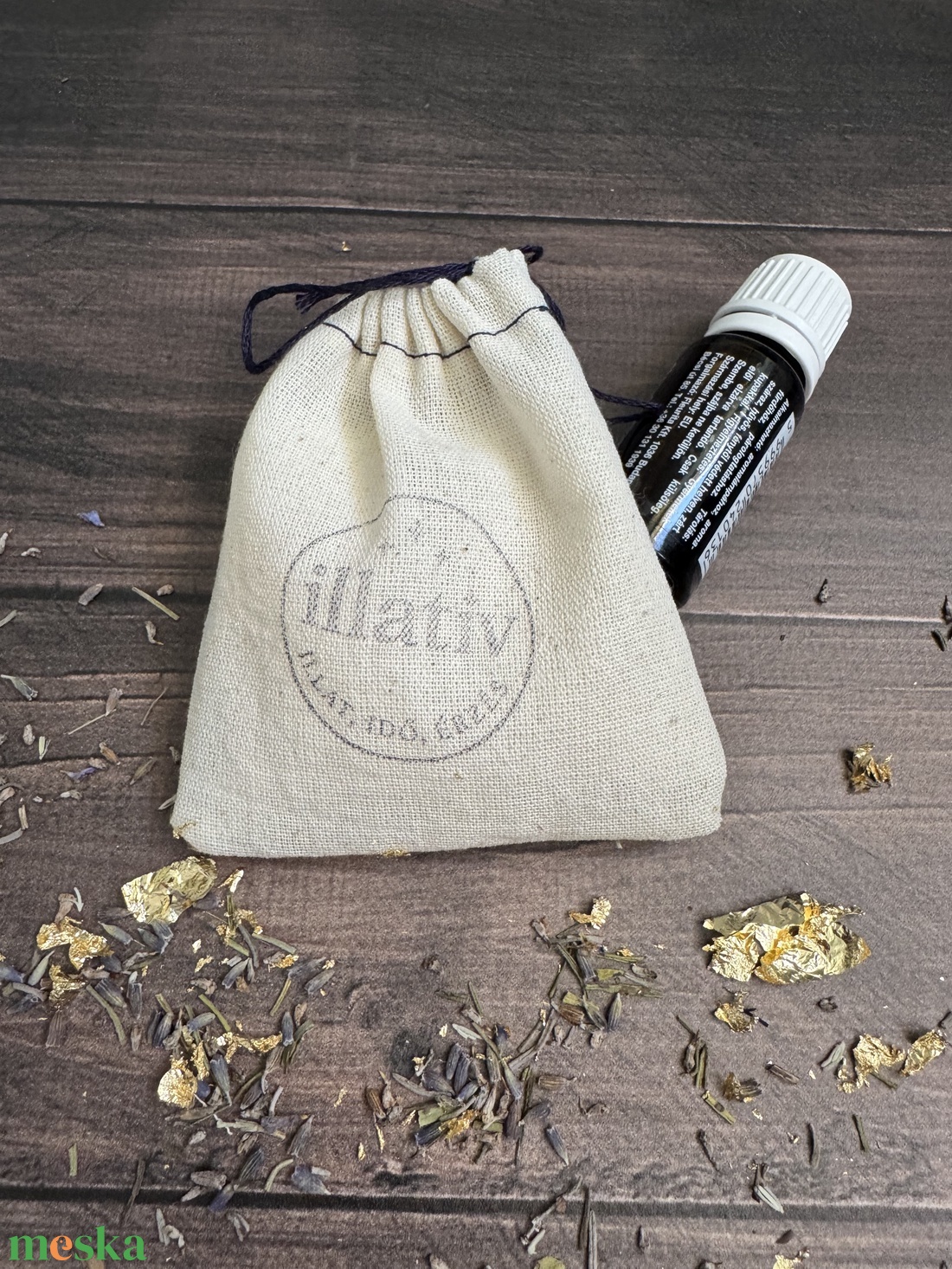 Parfümolajos illatzsák - Aranyló levendula illat / autóba , ruhára, otthonra - otthon & életmód - gyertya, illat, aroma - illatzsák - Meska.hu