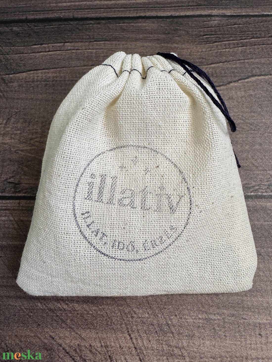 Parfümolajos illatzsák - Aranyló levendula illat / autóba , ruhára, otthonra - otthon & életmód - gyertya, illat, aroma - illatzsák - Meska.hu