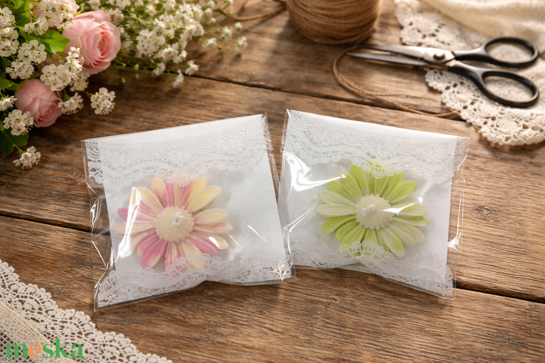 Virág alakú kézműves illatgyertya - otthon & életmód - gyertya, illat, aroma - gyertya - Meska.hu