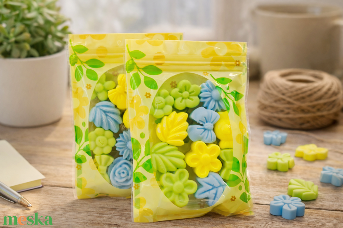 Virágos illatviasz - otthon & életmód - gyertya, illat, aroma - gyertya - Meska.hu