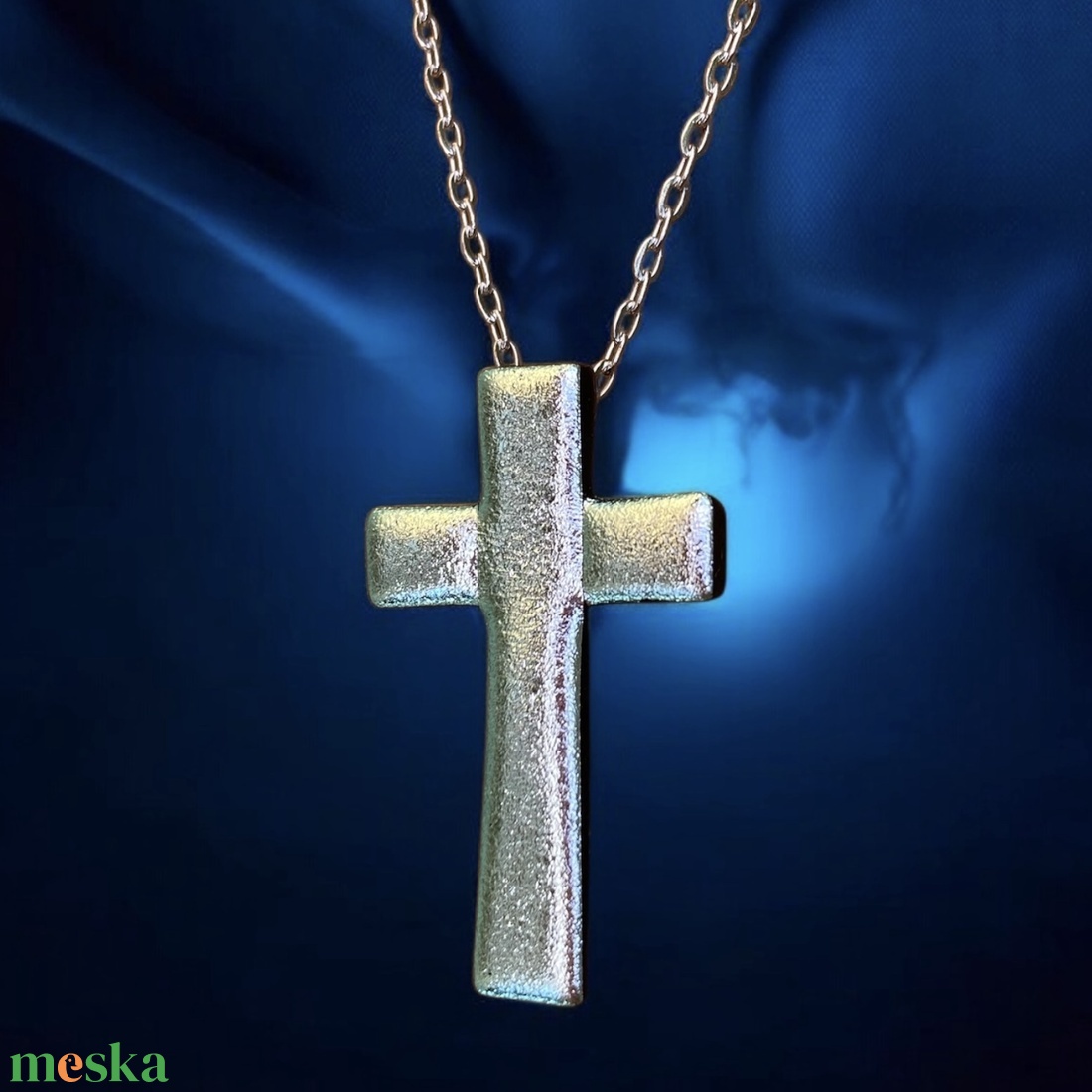 Kereszt nyaklánc ezüst Dichroic üvegből nemesacél lánccal - ékszer - nyaklánc - medálos nyaklánc - Meska.hu Kereszt nyaklánc ezüst Dichroic üvegből nemesacél lánccal - ékszer - nyaklánc - medálos nyaklánc - Meska.hu