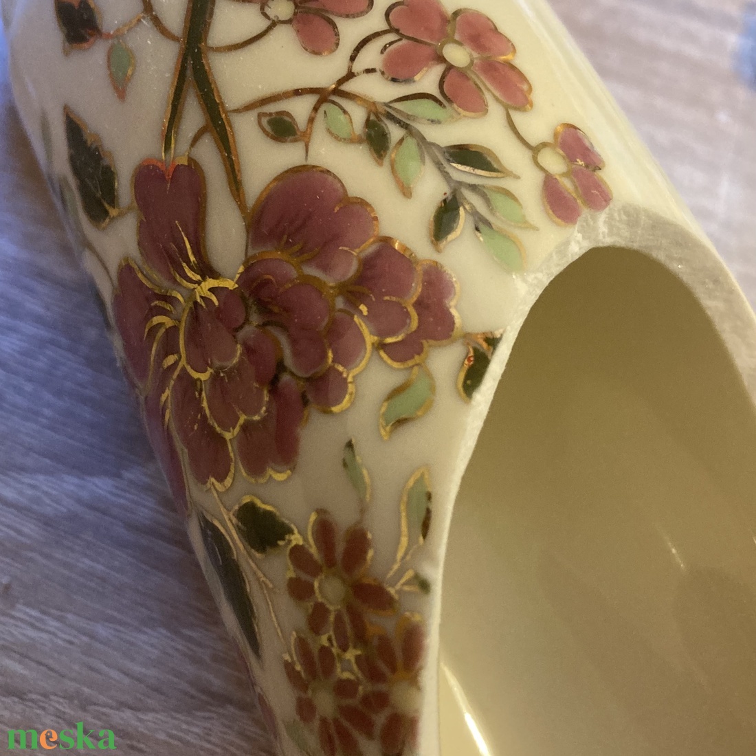 Zsolnay mentett darabok - pici virágos porcelán nyaklánc - csepp medál nemesacél lánccal - ékszer - nyaklánc - medálos nyaklánc - Meska.hu Zsolnay mentett darabok - pici virágos porcelán nyaklánc - csepp medál nemesacél lánccal - ékszer - nyaklánc - medálos nyaklánc - Meska.hu