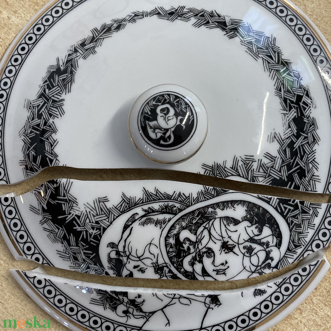 Szász Endre mentett darabok - rózsás porcelán fülbevaló - nemesacél akasztóval - ékszer - fülbevaló - lógó fülbevaló - Meska.hu