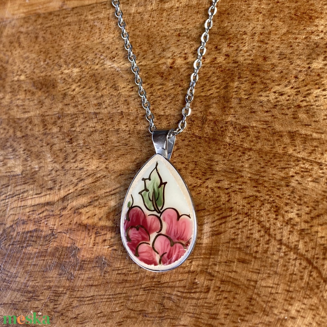 Zsolnay mentett darabok - virágos porcelán nyaklánc - nemesacél csepp medálos - ékszer - nyaklánc - medálos nyaklánc - Meska.hu
