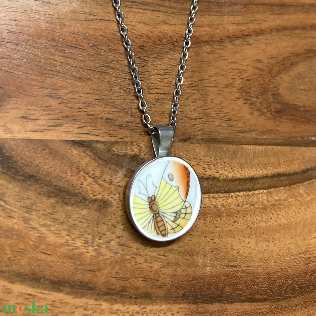 Herendi mentett darabok - nemesacél nyaklánc lepkés porcelánnal - ékszer - nyaklánc - medálos nyaklánc - Meska.hu