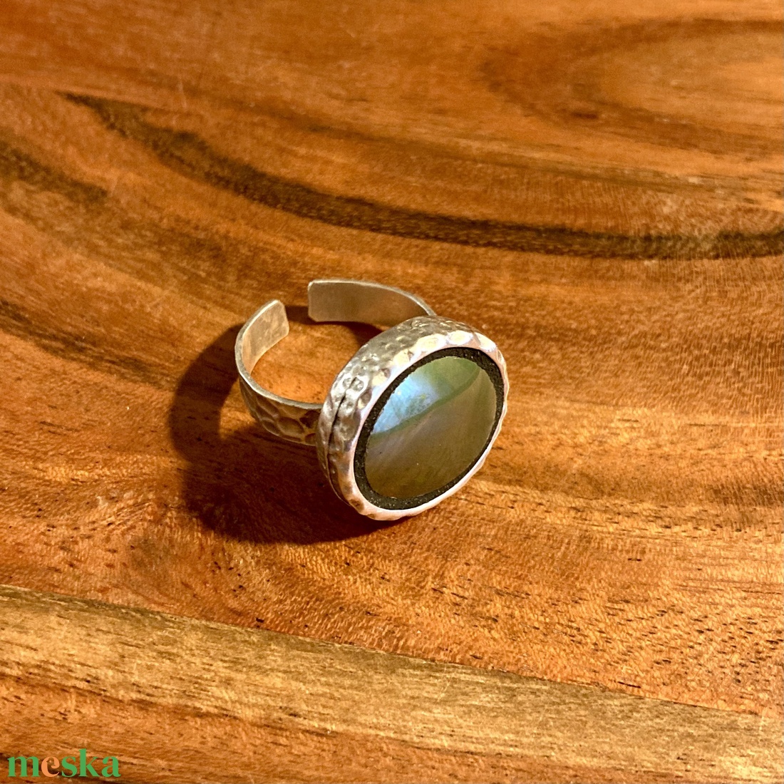 Eozinos Zsolnay mentett darabok - porcelán gyűrű - eozin mázas, állítható - ékszer - gyűrű - kerek gyűrű - Meska.hu