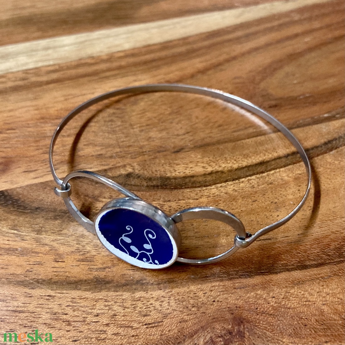 Mentett Zsolnay darabok - nemesacél karperec porcelán virágos - 3 méretben - ékszer - karkötő - karkötő medállal - Meska.hu