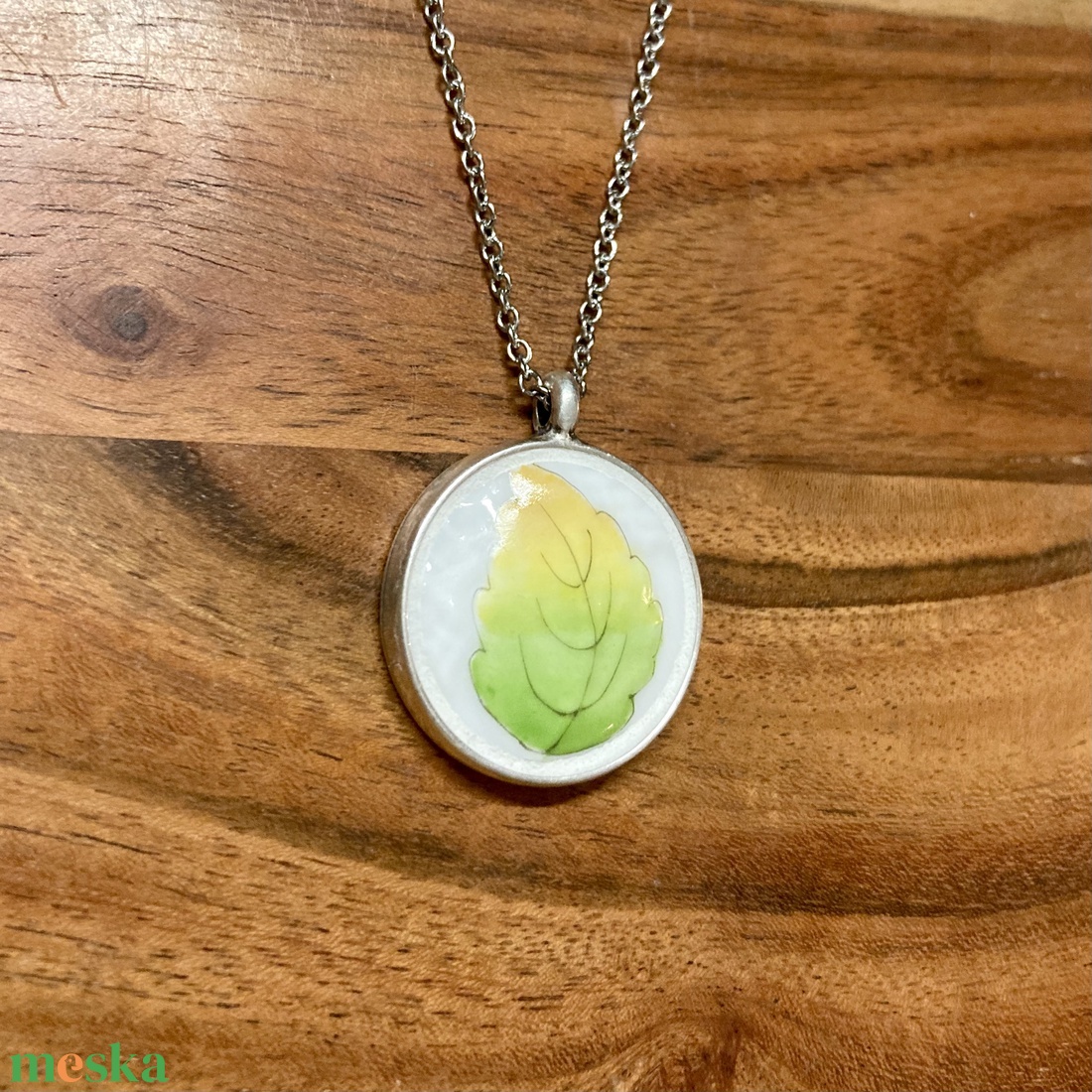 Mentett Herendi darabok - porcelán nyaklánc - levélmintás medál nemesacél lánccal - ékszer - nyaklánc - medálos nyaklánc - Meska.hu