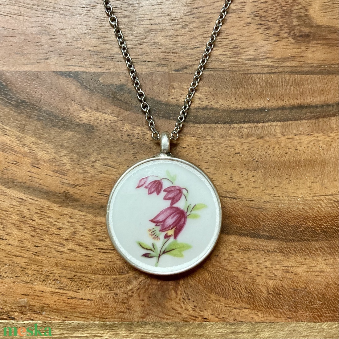 Mentett Zsolnay darabok - virágos porcelán nyaklánc nemesacél lánccal - ékszer - nyaklánc - medálos nyaklánc - Meska.hu