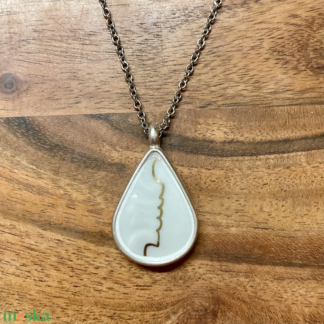 Mentett Zsolnay darabok - porcelán nyaklánc csepp medállal nemesacél lánccal - ékszer - nyaklánc - medálos nyaklánc - Meska.hu