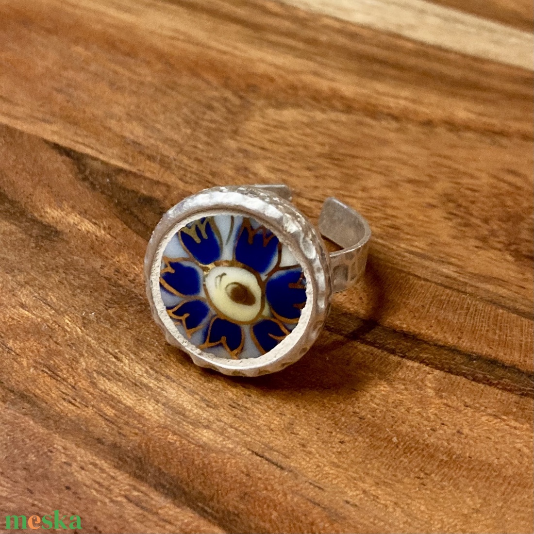 Mentett Zsolnay darabok - porcelán gyűrű - búzavirágos, állítható - ékszer - gyűrű - statement gyűrű - Meska.hu