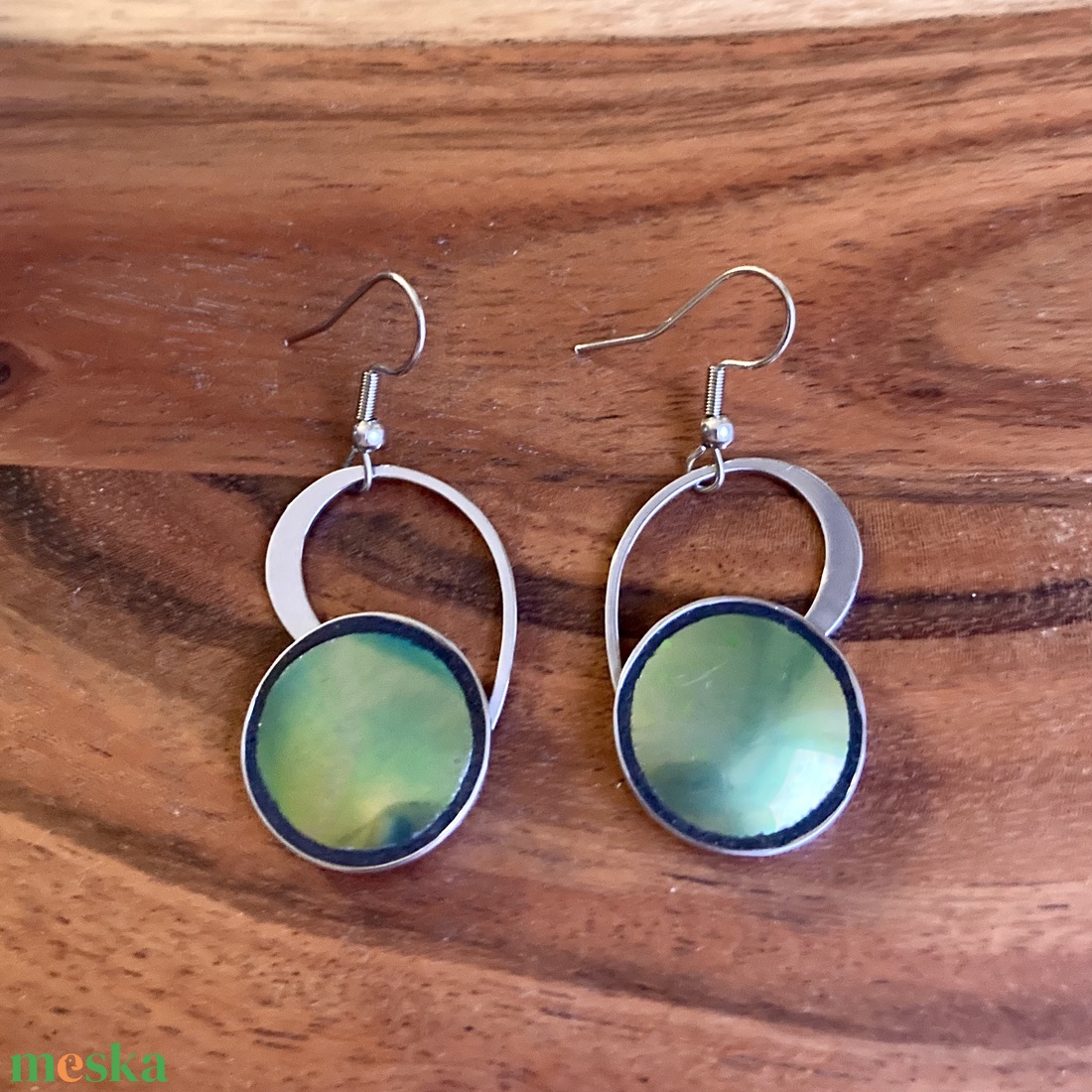 Eozinos mentett porcelán darabok - fülbevaló - nemesacél lógós eozin mázas - ékszer - fülbevaló - lógó fülbevaló - Meska.hu