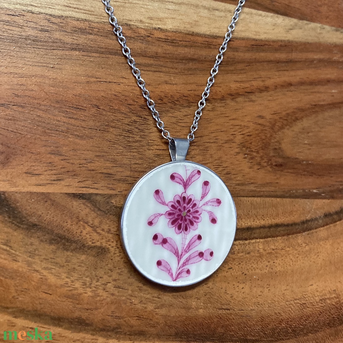 Mentett porcelán darabok - virágos nagy medálos nyaklánc - nemesacél - ékszer - nyaklánc - medálos nyaklánc - Meska.hu