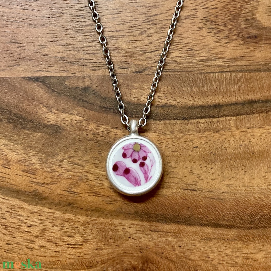 Mentett porcelán darabok - pici medálos nyaklánc - nemesacél lánccal - ékszer - nyaklánc - medálos nyaklánc - Meska.hu