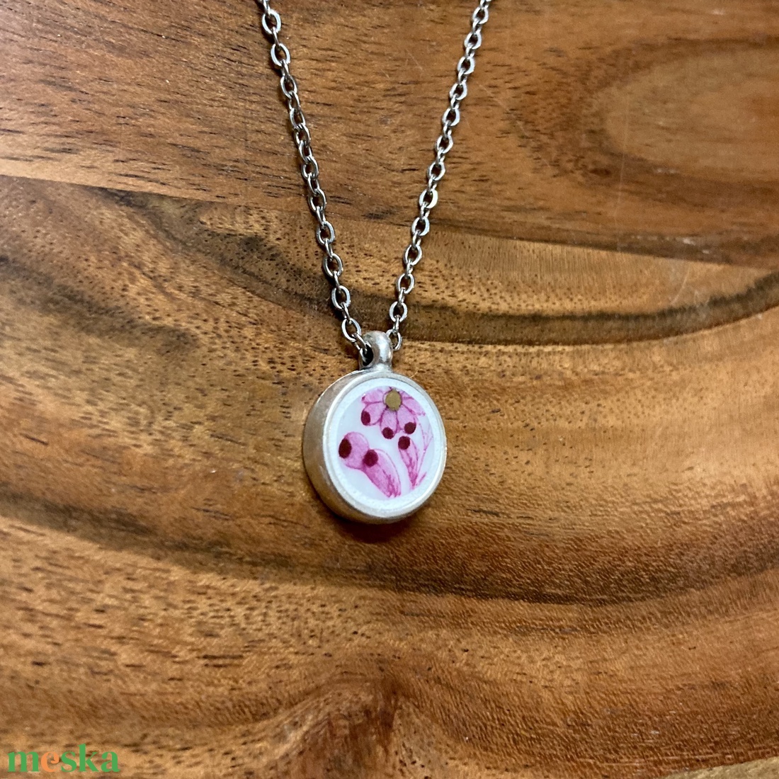 Mentett porcelán darabok - pici medálos nyaklánc - nemesacél lánccal - ékszer - nyaklánc - medálos nyaklánc - Meska.hu