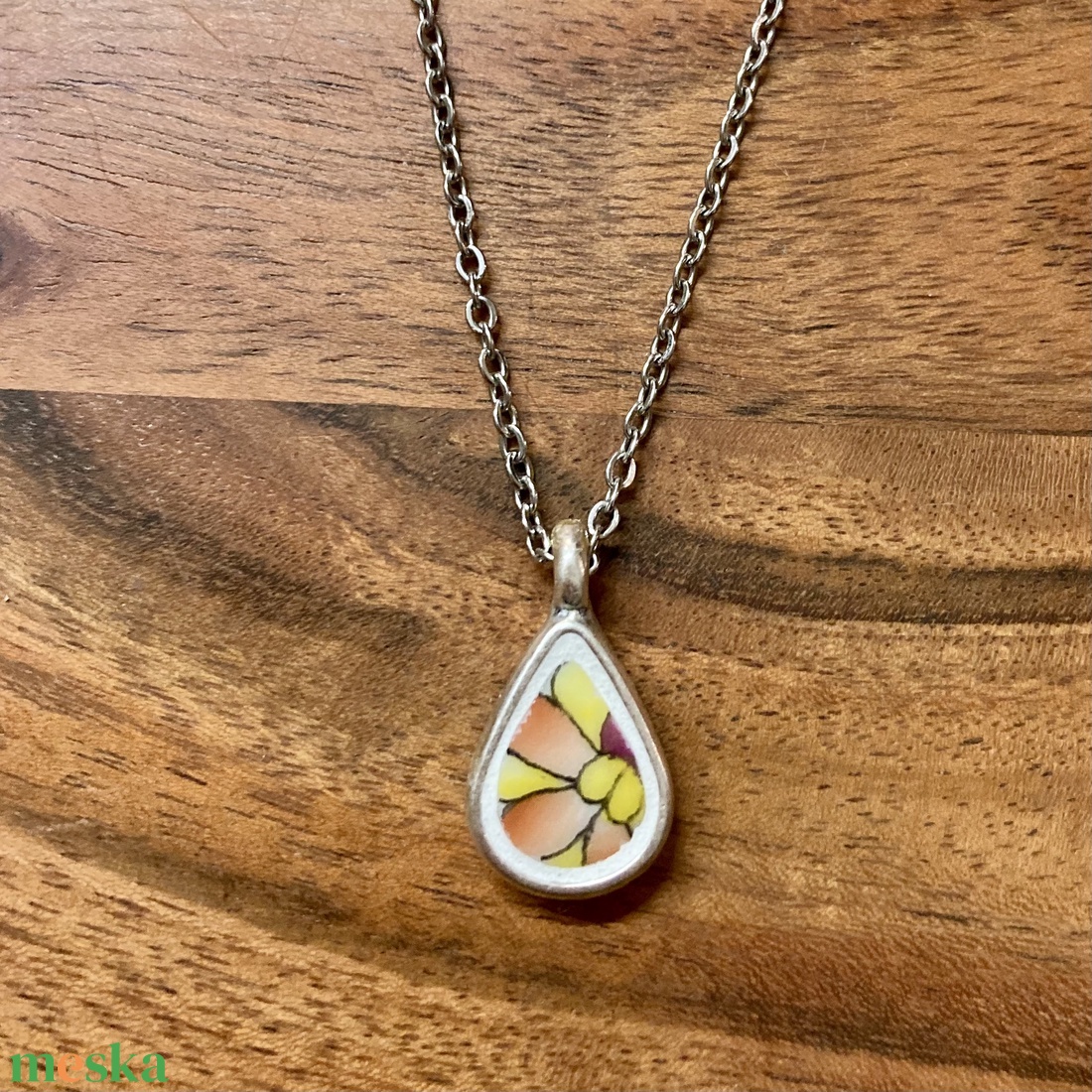 Mentett porcelán darabok - pici csepp medálos nyaklánc - nemesacél lánccal - ékszer - nyaklánc - medálos nyaklánc - Meska.hu