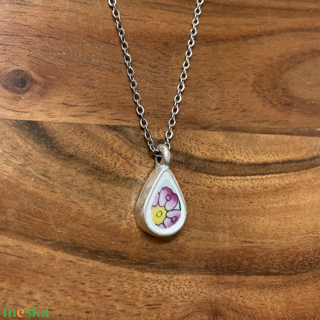 Mentett porcelán darabok - pici csepp medálos nyaklánc - nemesacél lánccal - ékszer - nyaklánc - medálos nyaklánc - Meska.hu