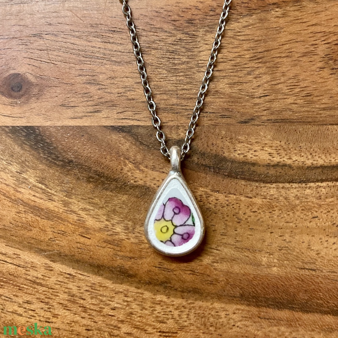 Mentett porcelán darabok - pici csepp medálos nyaklánc - nemesacél lánccal - ékszer - nyaklánc - medálos nyaklánc - Meska.hu