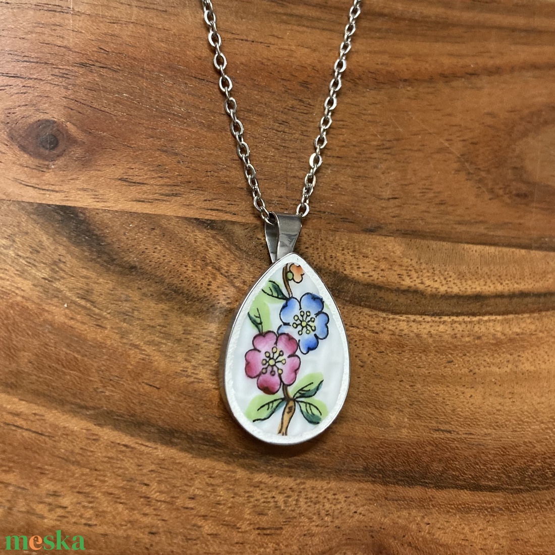 Mentett porcelán darabok - virágos nyaklánc - nemesacél csepp medálos - ékszer - nyaklánc - medálos nyaklánc - Meska.hu