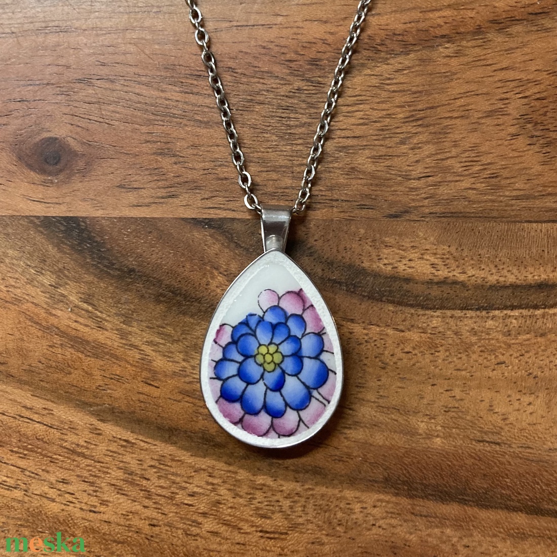Mentett porcelán darabok - virágos nyaklánc - nemesacél csepp medálos - ékszer - nyaklánc - medálos nyaklánc - Meska.hu