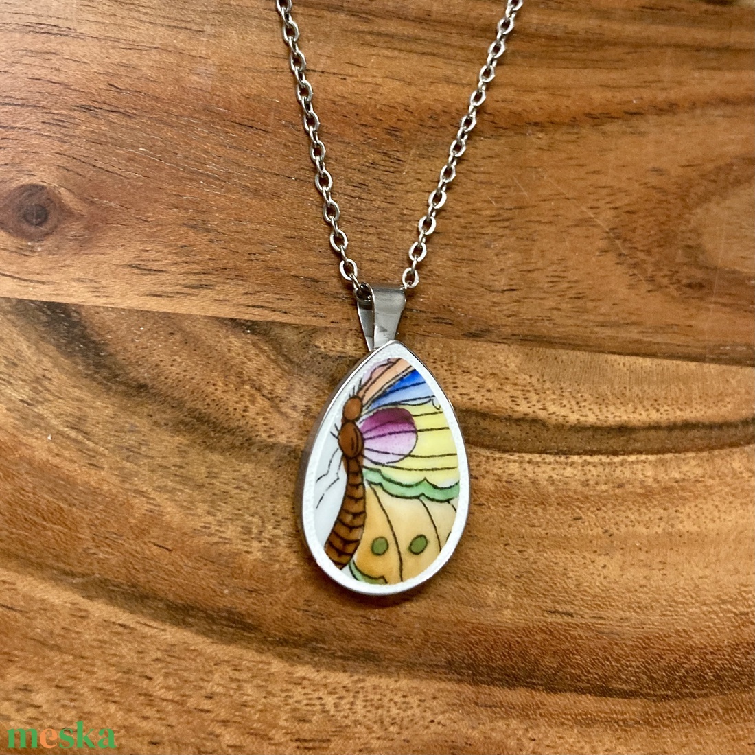 Mentett porcelán darabok - pillangós nyaklánc - nemesacél csepp medálos - ékszer - nyaklánc - medálos nyaklánc - Meska.hu