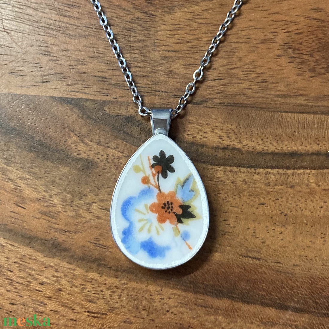 Mentett porcelán darabok - virágos nyaklánc - nemesacél csepp medálos - ékszer - nyaklánc - medálos nyaklánc - Meska.hu