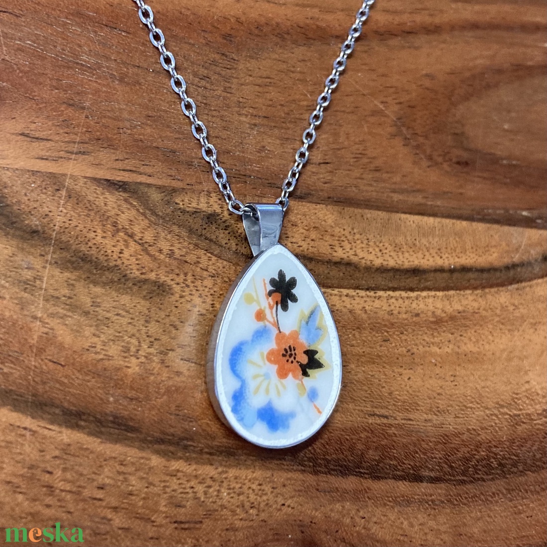 Mentett porcelán darabok - virágos nyaklánc - nemesacél csepp medálos - ékszer - nyaklánc - medálos nyaklánc - Meska.hu
