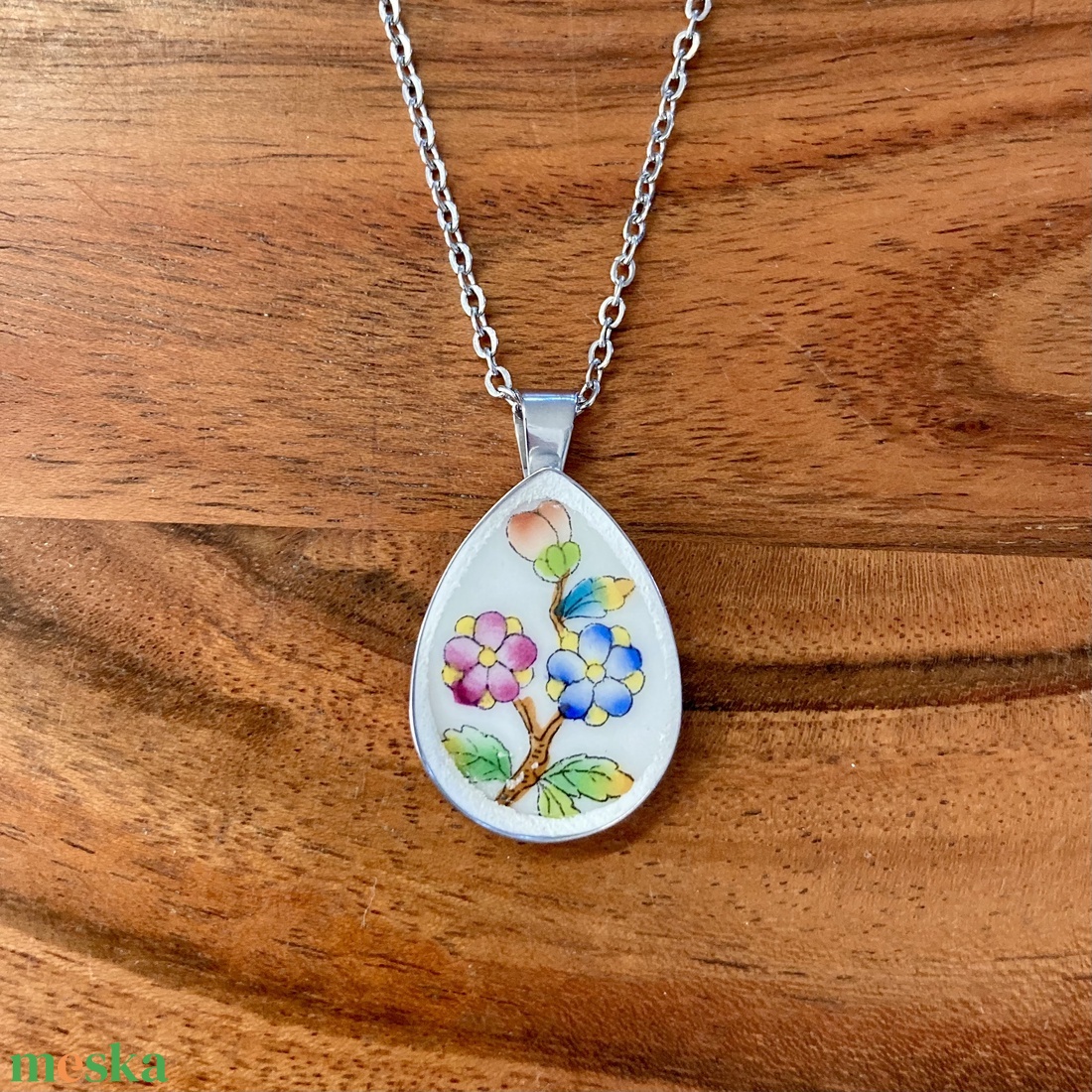 Mentett porcelán darabok - Viktória virágos nyaklánc - nemesacél csepp medálos - ékszer - nyaklánc - medálos nyaklánc - Meska.hu