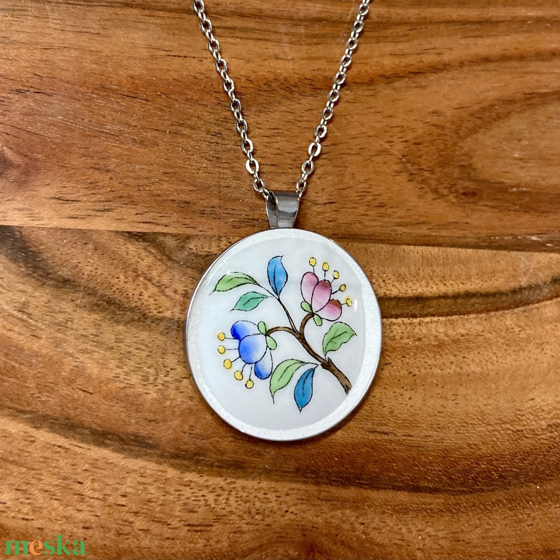 Mentett porcelán darabok - virágos nagy medálos nyaklánc - nemesacél - ékszer - nyaklánc - medálos nyaklánc - Meska.hu