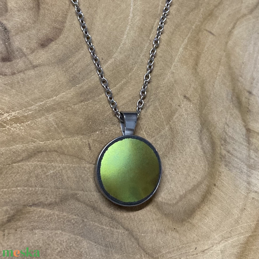 Eozinos mentett porcelán darabok - nemesacél nyaklánc eozin mázas porcelánnal - ékszer - nyaklánc - medálos nyaklánc - Meska.hu