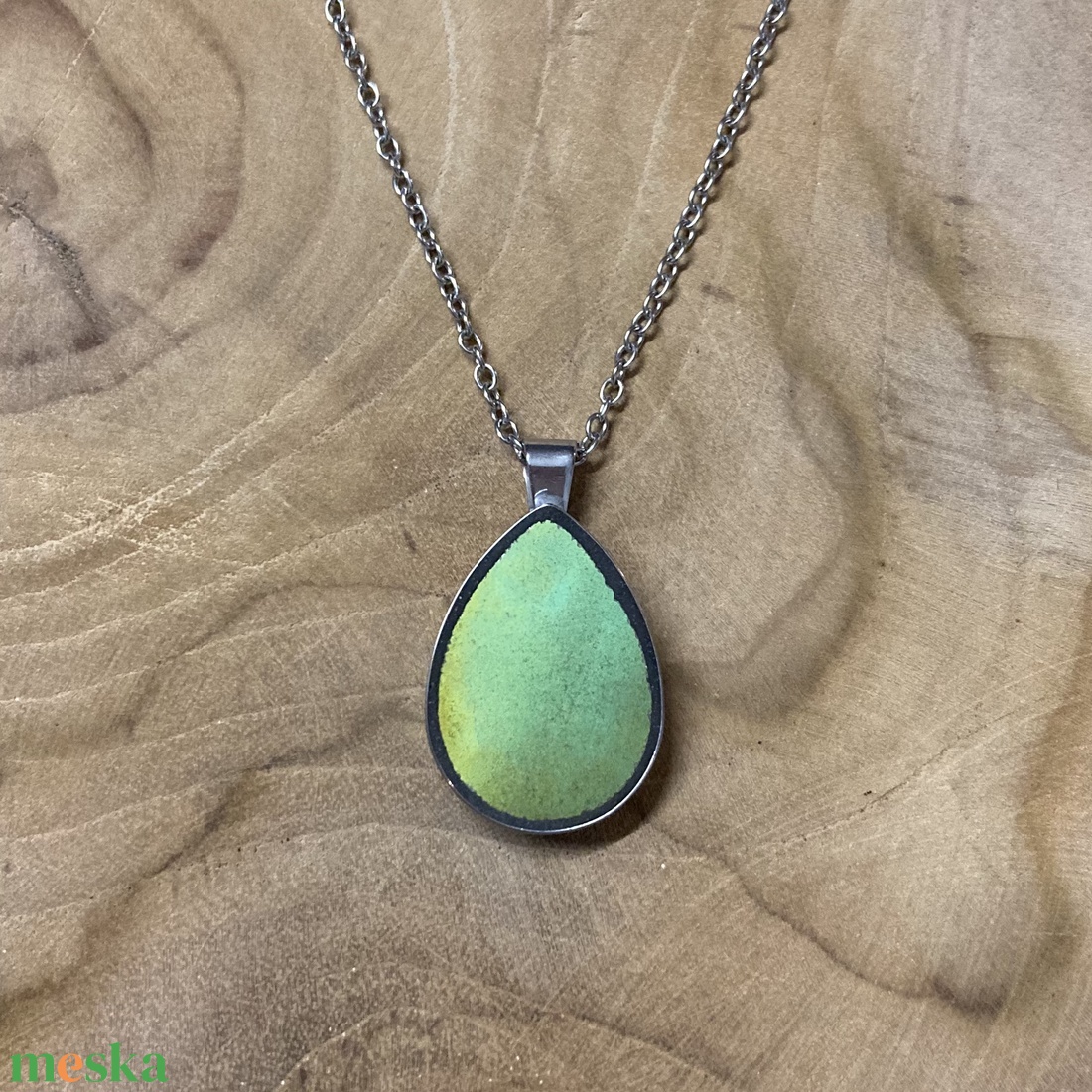 Eozinos mentett porcelán darabok - nyaklánc, nemesacél csepp medálos - ékszer - nyaklánc - medálos nyaklánc - Meska.hu