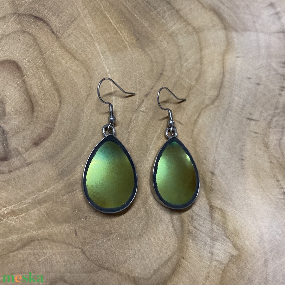 Eozinos mentett porcelán darabok - csepp fülbevaló - nemesacél lógós, eozin mázas - ékszer - fülbevaló - lógó fülbevaló - Meska.hu