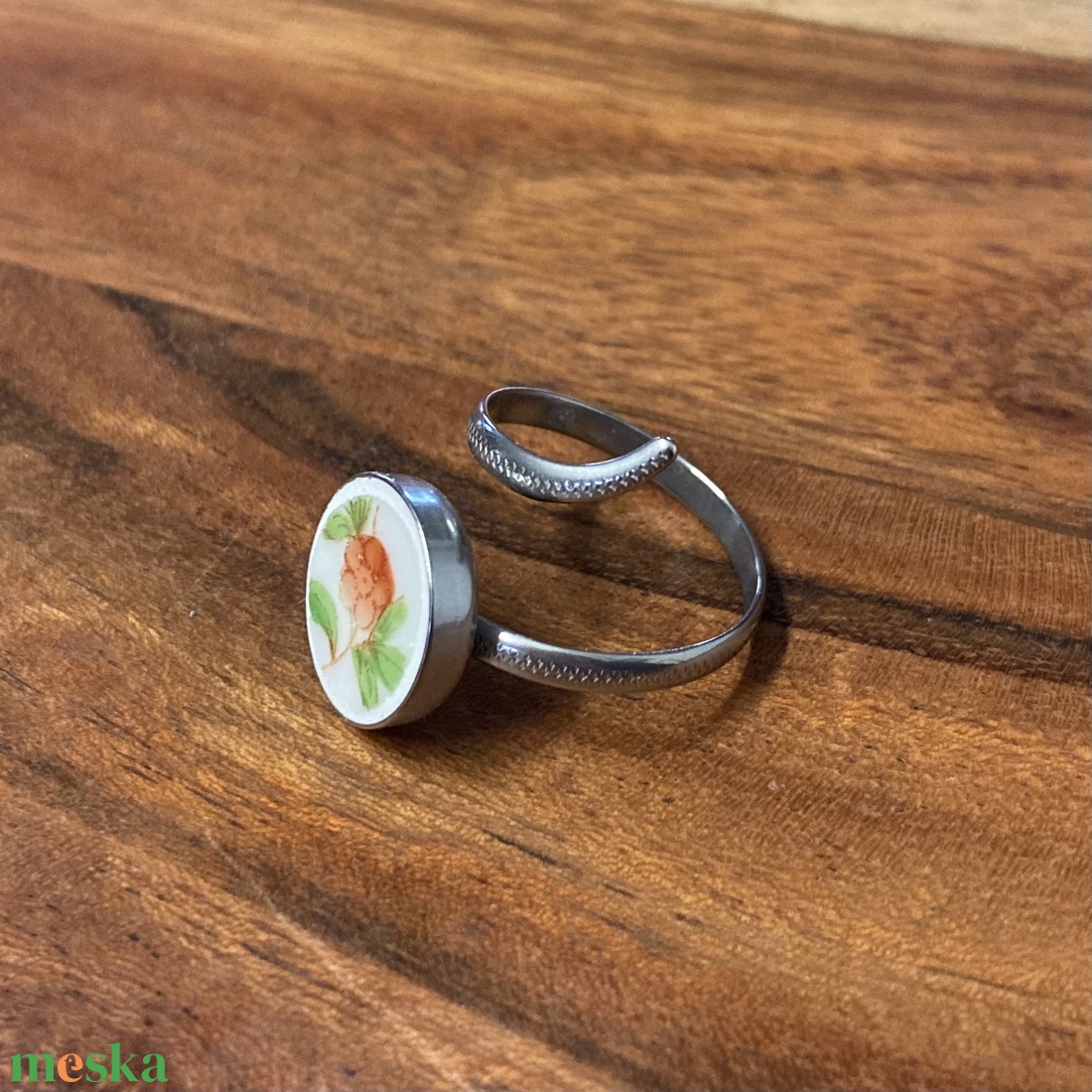 Mentett porcelán darabok - kígyós nemesacél gyűrű - virágos, állítható - ékszer - gyűrű - kerek gyűrű - Meska.hu