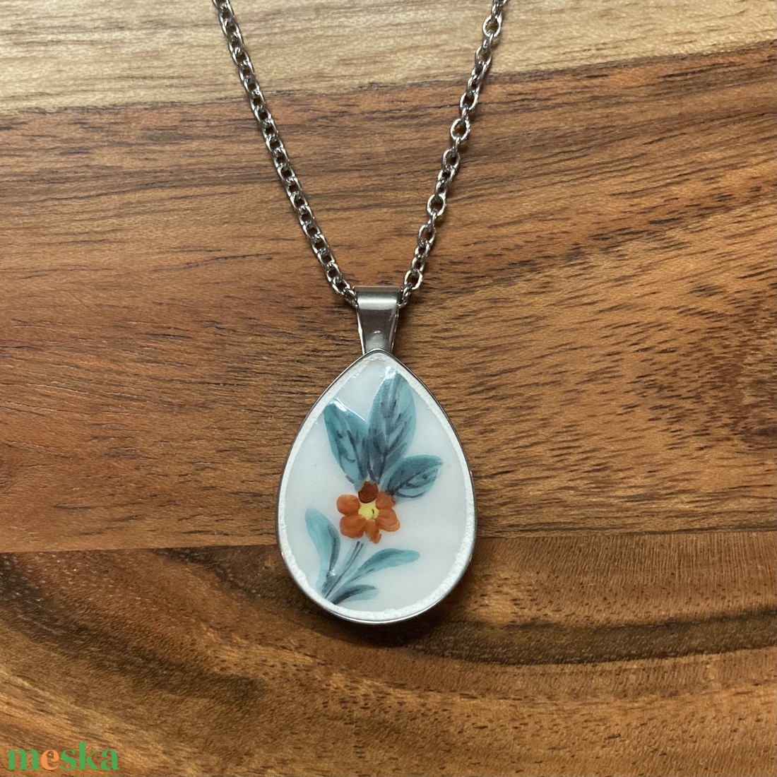 Mentett porcelán darabok - virágos nyaklánc - nemesacél csepp medálos - ékszer - nyaklánc - medálos nyaklánc - Meska.hu