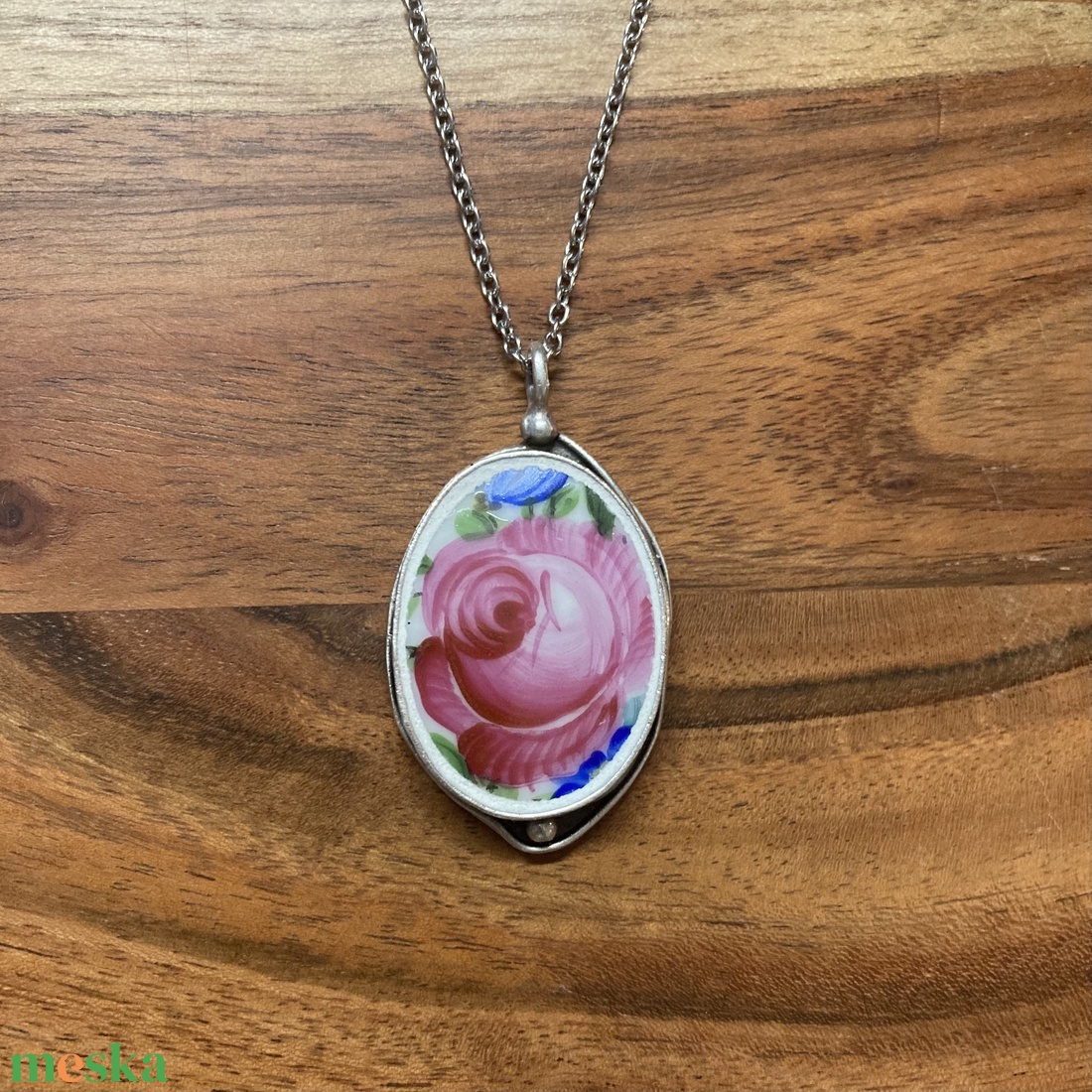 Mentett porcelán darabok - rózsa medálos nyaklánc nemesacél lánccal - ékszer - nyaklánc - medálos nyaklánc - Meska.hu
