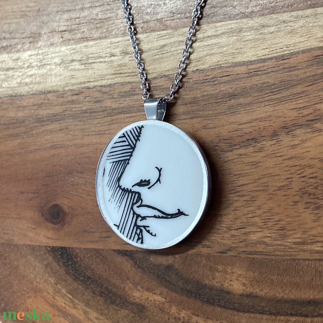 Mentett porcelán darabok - NŐI arc medálos nyaklánc - nemesacél - ékszer - nyaklánc - medálos nyaklánc - Meska.hu