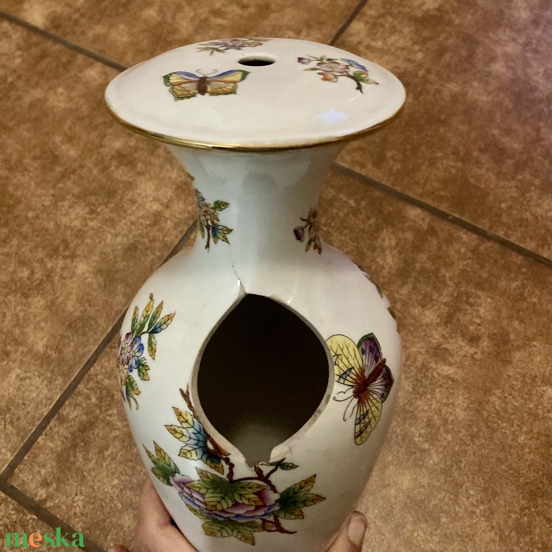 Aranyozott medál - mentett porcelán darabok - virágos medál vagy nyaklánc - ékszer - nyaklánc - medálos nyaklánc - Meska.hu