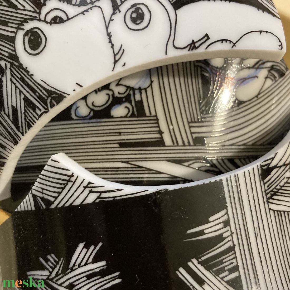 Asztali fakereszt mentett porcelán berakással, tölgyfa - otthon & életmód - vallás - kereszt - Meska.hu