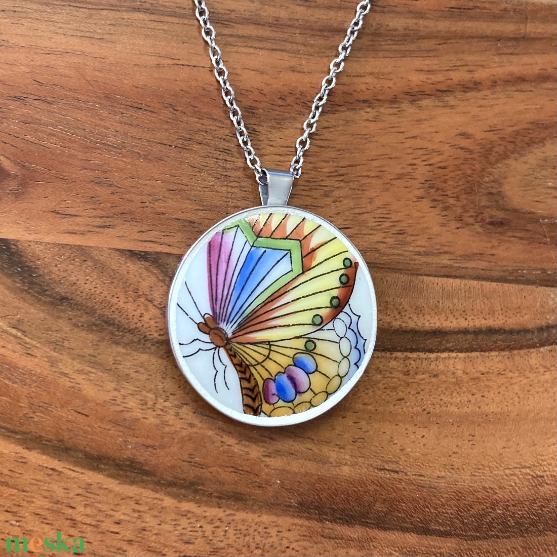 Mentett porcelán darabok - pillangós nagy medálos nyaklánc - nemesacél - ékszer - nyaklánc - medálos nyaklánc - Meska.hu