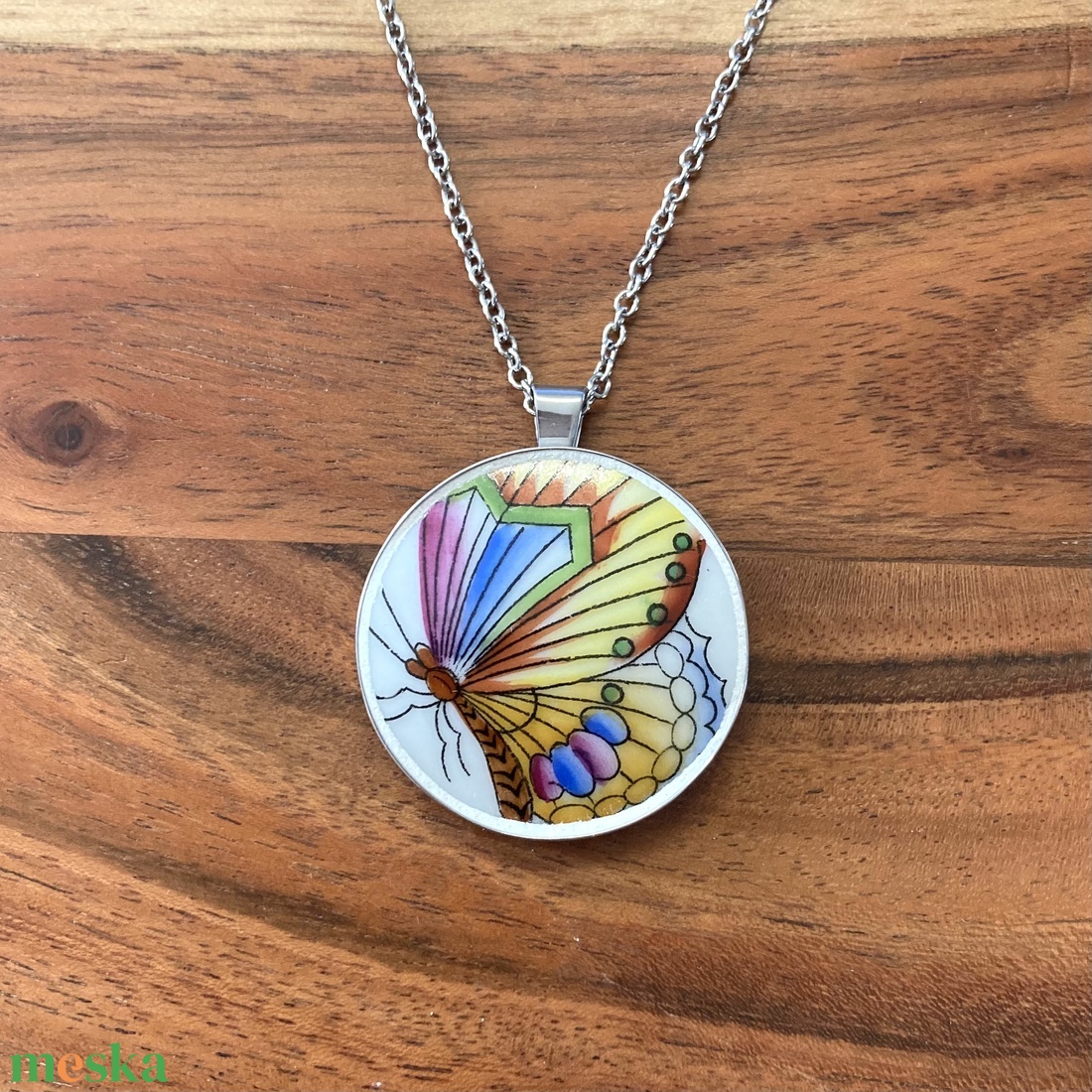 Mentett porcelán darabok - pillangós nagy medálos nyaklánc - nemesacél - ékszer - nyaklánc - medálos nyaklánc - Meska.hu