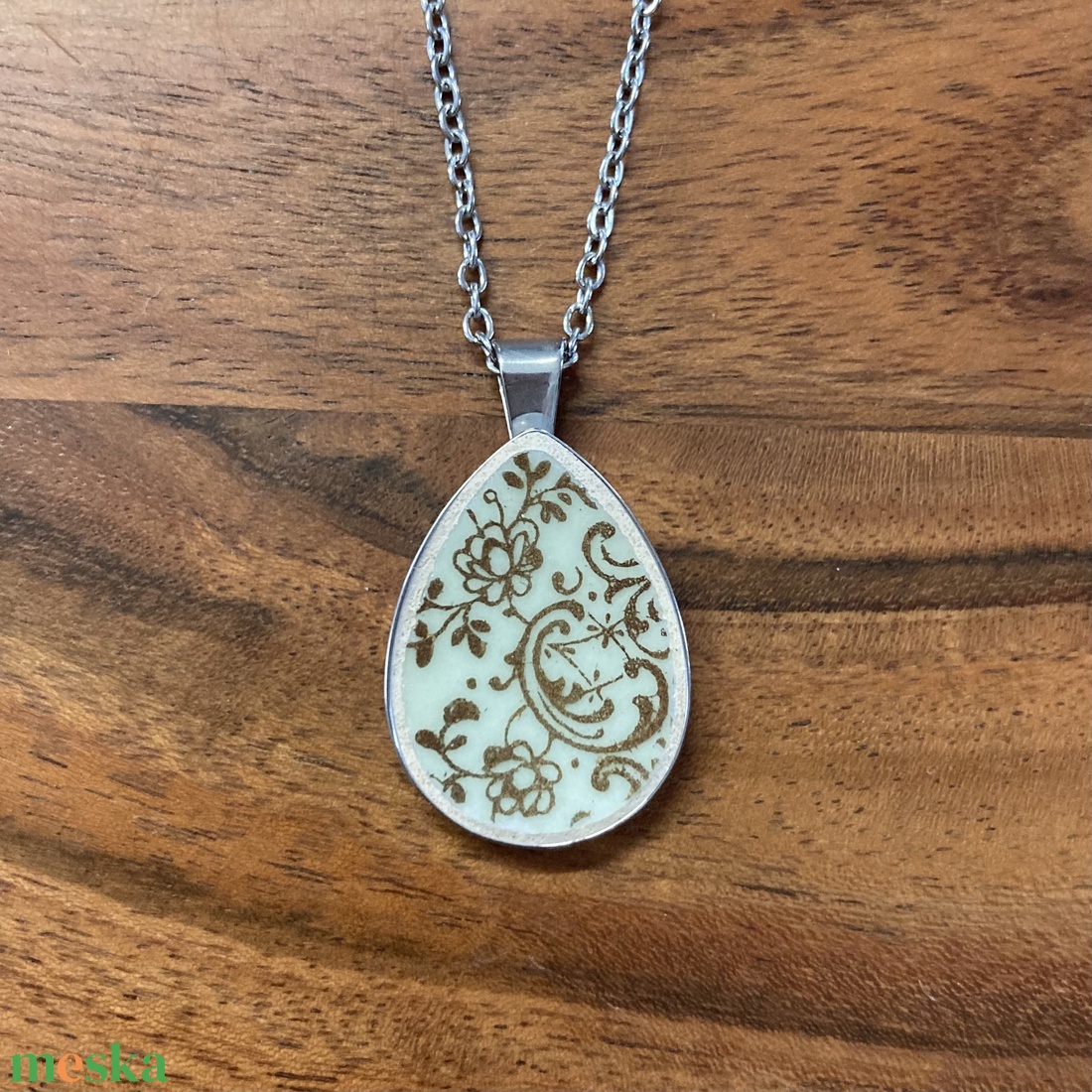 Francia mentett porcelán darabok - virágos nyaklánc - nemesacél csepp medálos - ékszer - nyaklánc - medálos nyaklánc - Meska.hu