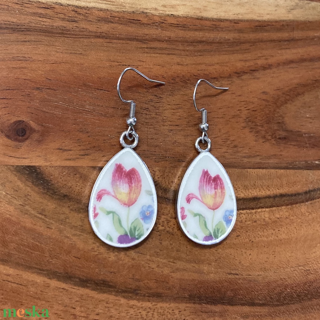 Francia mentett porcelán darabok - tulipános nemesacél fülbevaló - csepp forma - ékszer - fülbevaló - lógó fülbevaló - Meska.hu