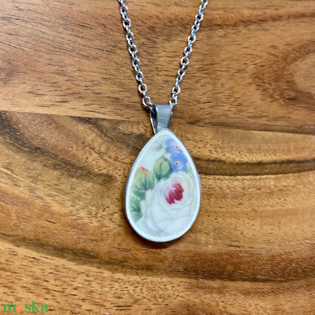 Francia mentett porcelán darabok - rózsás nyaklánc - nemesacél csepp medálos - ékszer - nyaklánc - medálos nyaklánc - Meska.hu