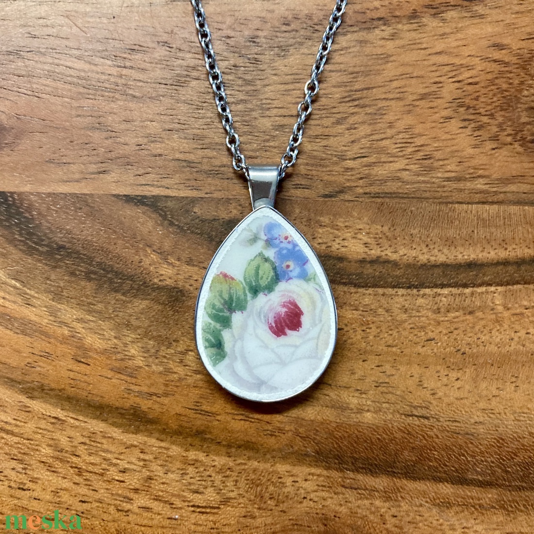 Francia mentett porcelán darabok - rózsás nyaklánc - nemesacél csepp medálos - ékszer - nyaklánc - medálos nyaklánc - Meska.hu