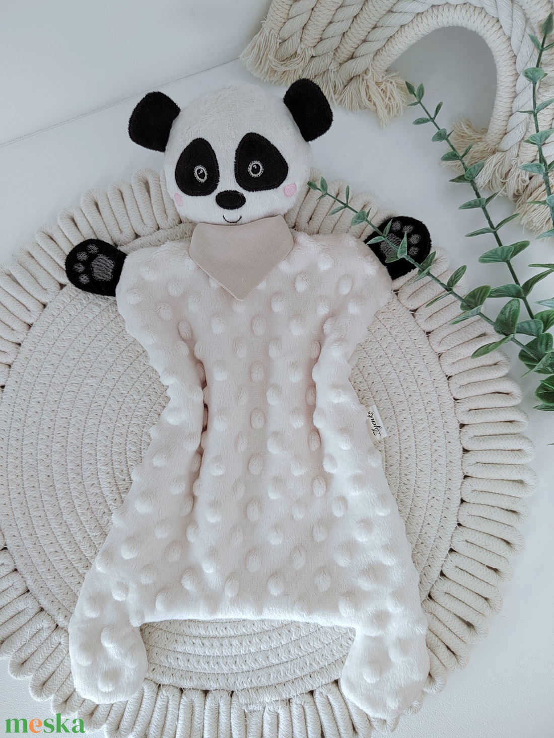 Minky kispanda rongyi - baba - mama - baba játékok - szundikendő, alvóka - Meska.hu