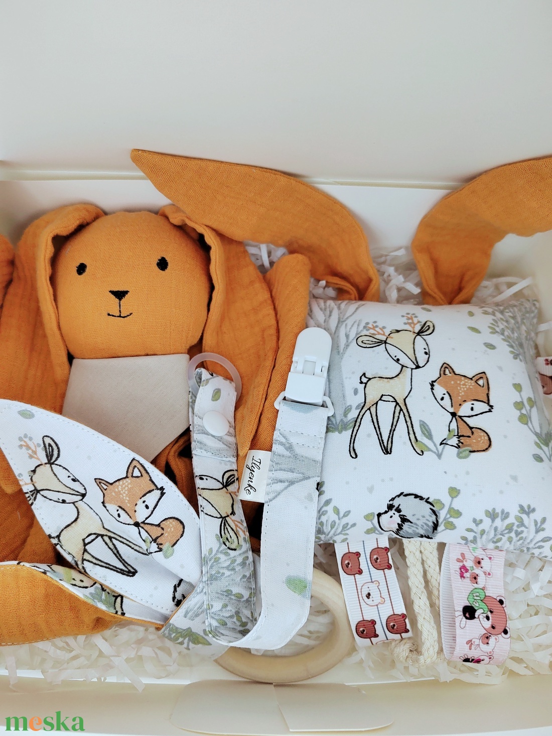 BabyBox, ajándék névhímzéssel - játék & sport - babalátogató ajándékcsomag - Meska.hu