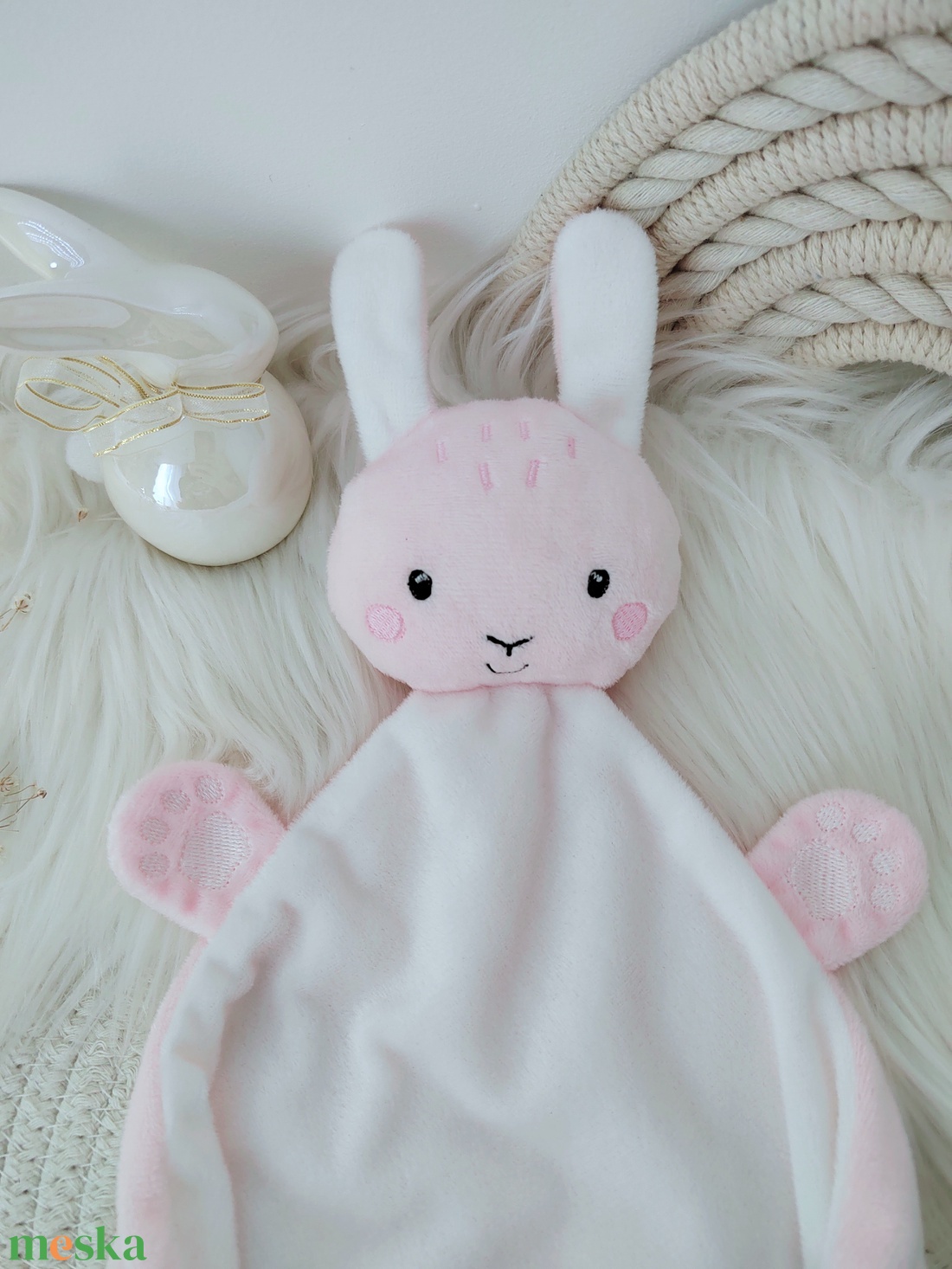 Plüss nyuszi rongyi - baba - mama - baba játékok - szundikendő, alvóka - Meska.hu