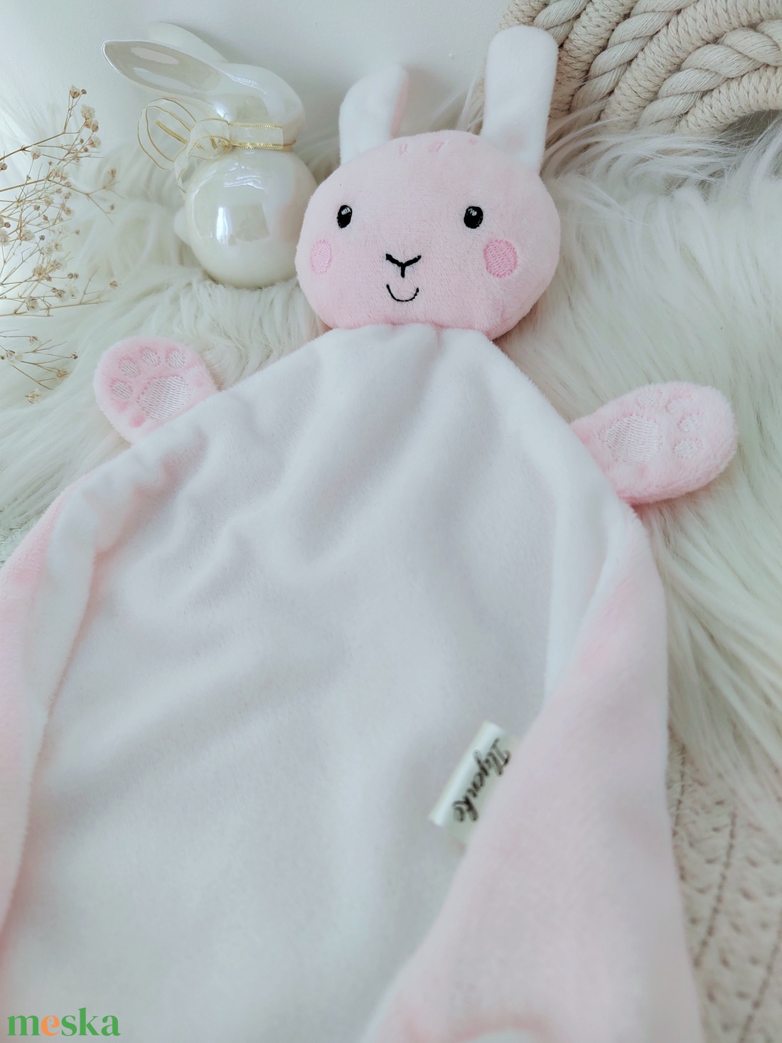 Plüss nyuszi rongyi - baba - mama - baba játékok - szundikendő, alvóka - Meska.hu